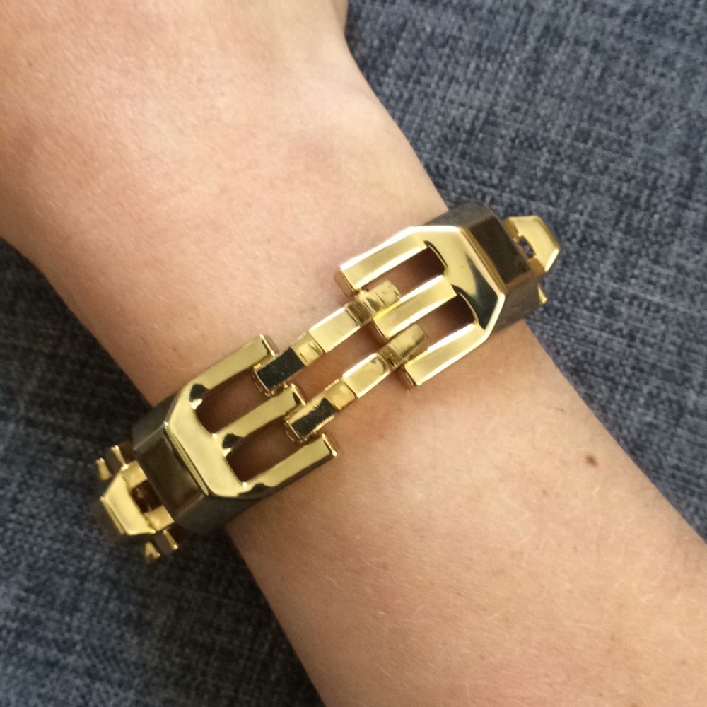 Stella & Dot gold link bracelet